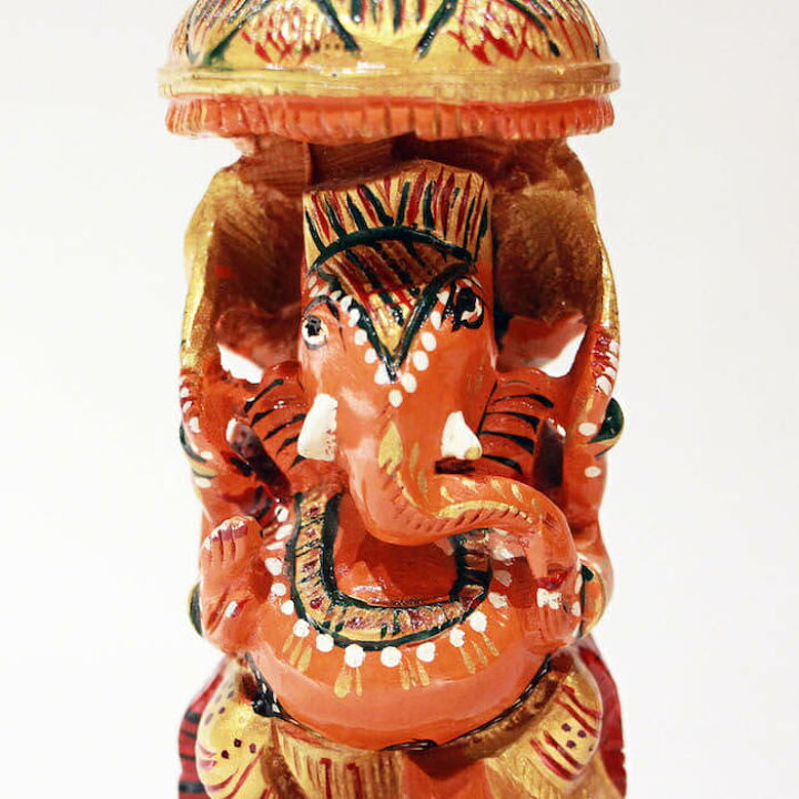楽天市場】【インドの神様 カラフル木製ガネーシャ神像（オレンジの体 