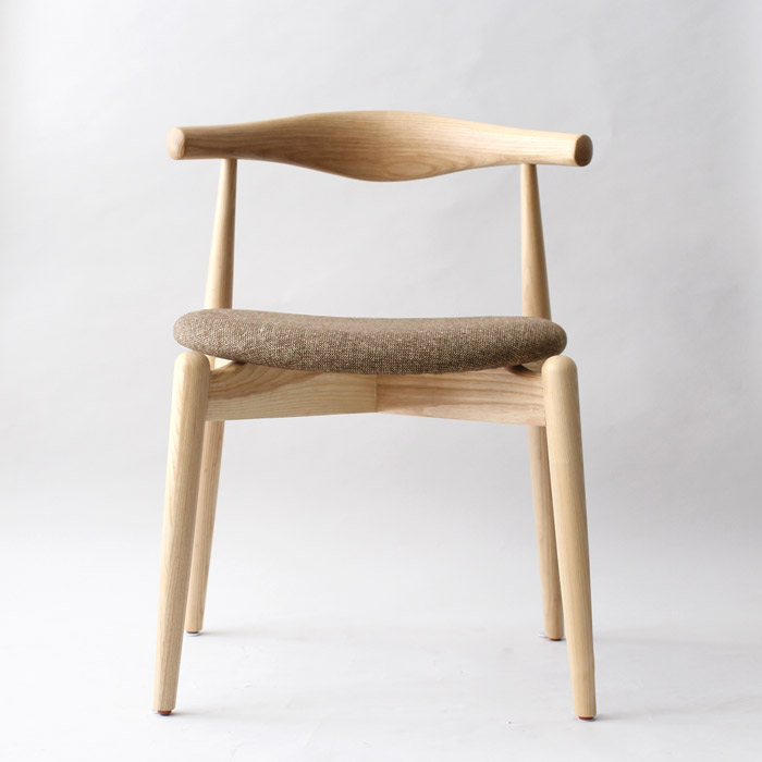 ハンス・j・ウェグナー ハンス・ウェグナー エルボチェア エルボーチェア ラウンド ファブリック ナチュラル おしゃれ かわいい 北欧 デザイナー  ノルディック チェア 椅子 木製 リプロダクト デザイナーズチェア チェアー | イームズチェア