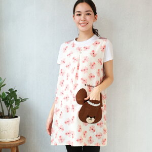 エプロン 保育士 キャラクター エプロン かぶるだけ くまのがっこう ジャッキー 刺繍 絵本シリーズ アップリケ チェック シワになりにくい ノーアイロン M〜L ja43676 ja43677 ja43984 ja43985 ja43986 ja