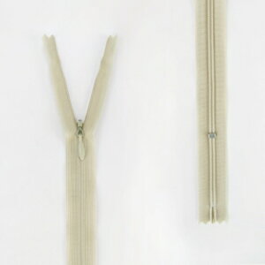 YKK RV[t@Xi[ 56cm J[No.010