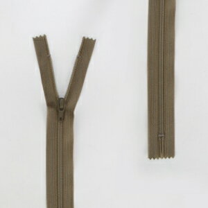 YKK tbgjbgt@Xi[ 20cm J[No.563