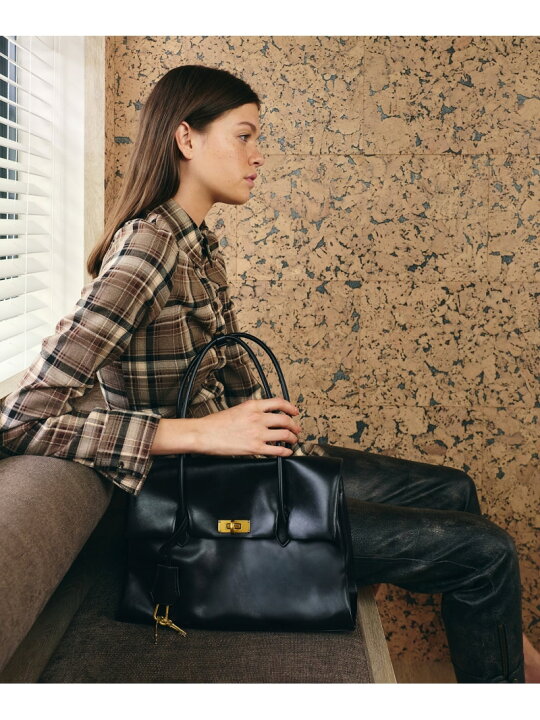 楽天市場】Kerry ケリー ターンロック ダブルハンドルトラペーズトート 