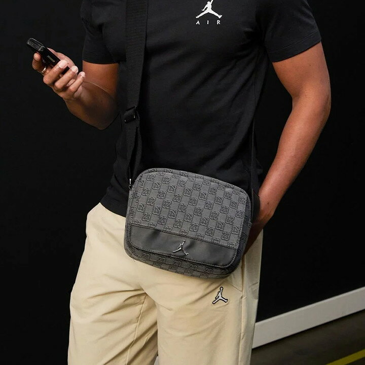 楽天市場】Nike Jordan / ナイキ ジョーダン MONOGRAM MINI MESSENGER 