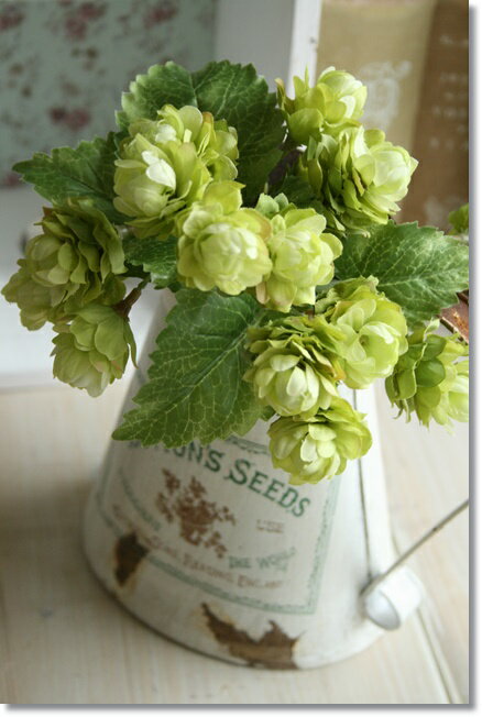 楽天市場 造花 フェイクグリーン インテリアグリーン 観葉植物 造花 ホップピック ライトグリーン メール便無料 花径3 3 5cm 長さ23cm アンティーク雑貨 Cheerful