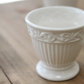 アンティーク風 雑貨 陶器 花瓶 ファミニンベース ホワイト Φ8×高さ7.5cm