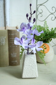 花瓶 おしゃれ 一輪挿し アンティーク風 雑貨 陶器 花瓶 和柄ベース ホワイト 巾6×奥行5.5×高さ9.5cm