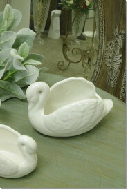 アンティーク風 雑貨 陶器 花瓶 ファミニンベース スワン L ホワイト 巾14×奥行8×高さ9.5cm