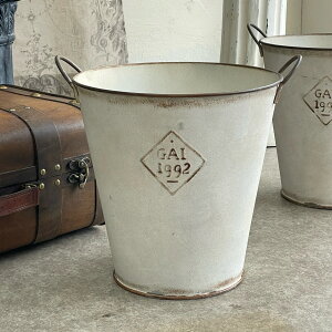 yX[p[Z[ N[|zzIz AeB[NG eB v^[ K[fjOyGAI1992 oXPbg L zCgz31×s26.5×26.5cmi29j