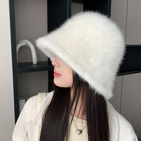 女性用ウサギの毛皮帽子　秋冬の韓国のファッションで暖かいバケットハット　ふわふわの防寒耳保護水桶帽子　送料無料