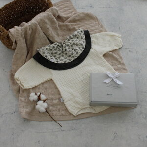 【Ruffle Rolling Bib】ピッチコーラル | ラッフルローリングビブ 女の子 男の子 girl boy 全3カラー おでかけ コットン