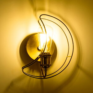ブラケットライト 月型 北欧 壁掛けライト ウォールライト 真鍮 1灯 LED対応 ムーンライト 月 ライト 飾り おしゃれ 子供部屋 寝室 洗面所 玄関 階段 モダン シンプル インテリア照明