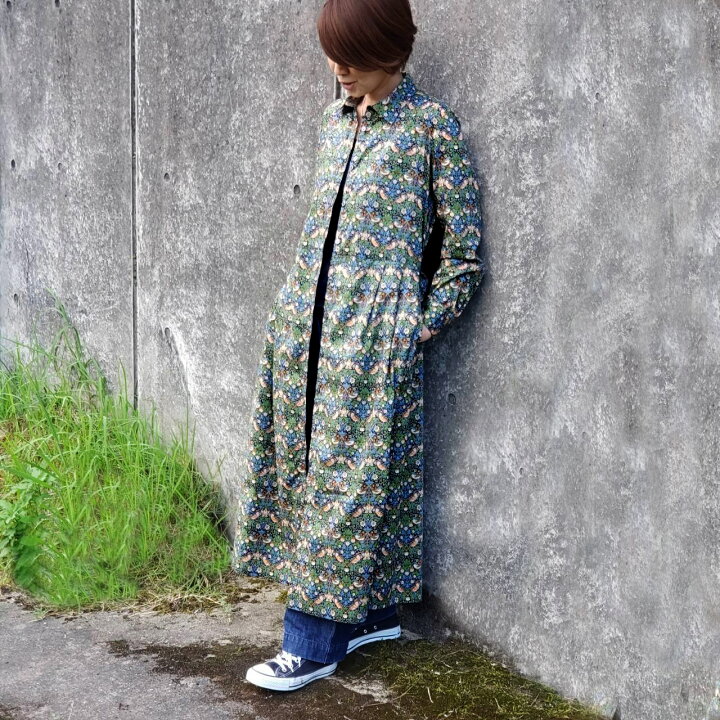 楽天市場 母の日ギフト Liberty シャツ衿前開きタックワンピース ストロベリーシーフ Strawberrythief フォレスト ｌサイズ ワンピース 大人服 リバティプリント使用 チビチビキッチン