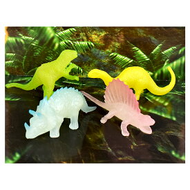 光る恐竜ワールドミニ 玩具　おもちゃ　子供用男の子　蓄光　フィギュア