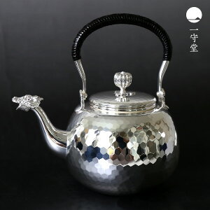 e[ { 瓰 {Eؖt E800ccEȋNE ۏ   r / is