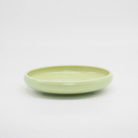 [直営店] 新色！きみどり発売！たべやすい器 プレートM 直径16.8cm 日本製 パンとごはんと... 菱沼未央さん すくいやすい 食べやすい M045