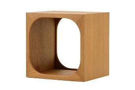 CHLOROSクロロス　Stack Shelf 1.0【スタッキングシェルフ システムシェルフ キューブ ディスプレイシェルフ 組み合わせ 収納 北欧家具 デザイン チーク無垢材 チーク材 天然木 おしゃれ シンプル 高品質 おすすめ】