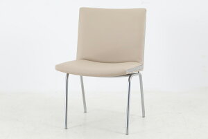 Hans J.WegnerinXEJEEFOi[j@KastrupC[W[`FA@JH38@Johannes HanseninlXEnZjyf}[N 1l|\t@ 1P EW`FA AeB[N kCeA fUC