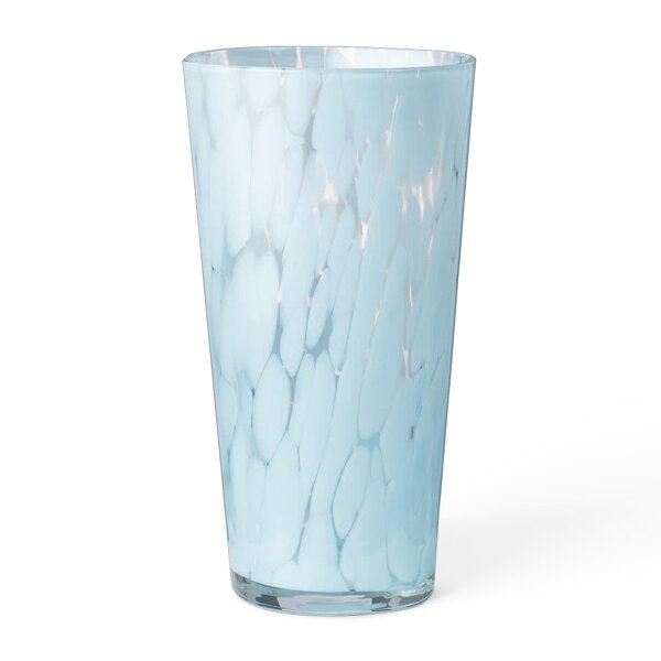 Ferm Living ファームリビング 淡いブルーと水玉模様が彩るハンドメイドガラスのフラワーベース Casca 高さ21cm 花瓶 花器 一輪挿し 口吹きガラス 吹きガラス ドット 斑点 水色 パステルカラー 非対称 オーガニックフォルム 曲線