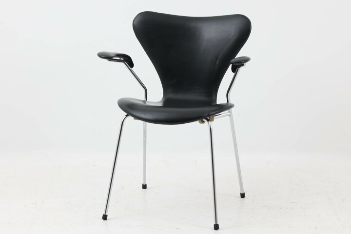 楽天市場】Fritz Hansen(フリッツ・ハンセン) セブンチェア アーム付き 