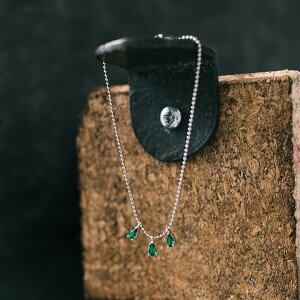 BTS �h�e���N�c �X�^�C�� Revia �u���X���b�g�@bts �A�N�Z�T���[