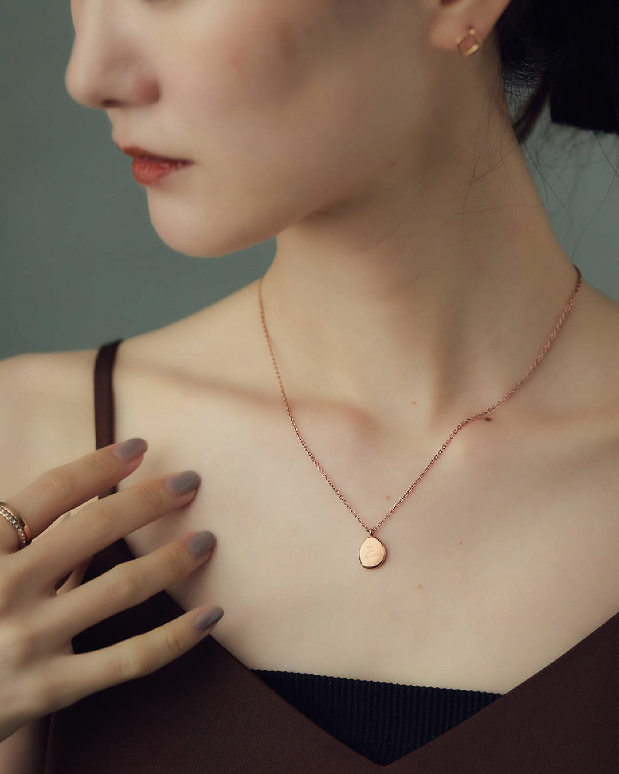 【18K】シンプルラウンドチタンネックレス