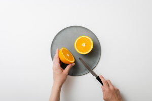 CHOPLATE(174mm) STONE GRAY チョップレート まな板になるお皿 丸い 皿 まな板 グレー 食洗器対応 電子レンジ対応 日本製 アウトドア お皿 灰色 丸 丸型 円型 耐熱 ミニマル シンプル 省スペース 17cm