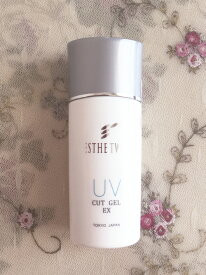 【送料無料】エステツイン正規品☆素肌の健康に心配な紫外線吸収剤不使用☆やさしく心地よい日焼け止め☆ESTHE TWIN UVカットジェルEXn☆さらにやさしくなって新発売☆