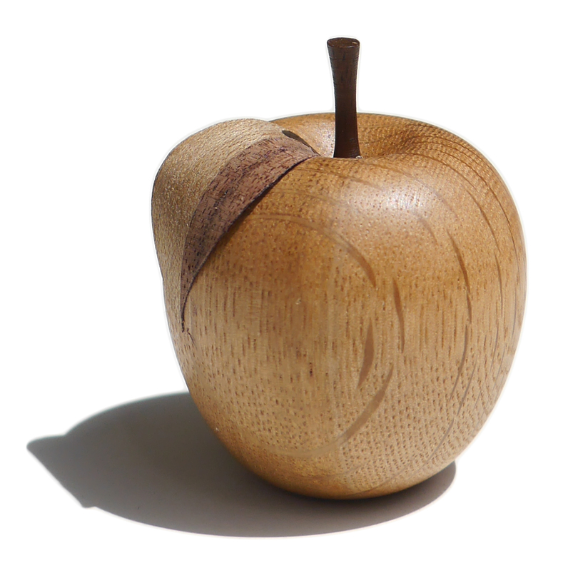 りんご ペーパーウェイト 手のひらサイズ オブジェ 木製 ハンドメイド 文鎮 リンゴ 置物 おしゃれ 天然木 APPLE 日本製