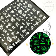 ネイルシール ハンドメイド 韓国 レジン ネイル シール 光る 蛍光 発光 ハロウィン おばけ オバケ 幽霊 …
