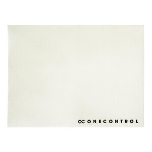 �����R���g���[�� One Control Non-Slip Silicone Effector Mat �V���R���G�t�F�N�^�[�}�b�g