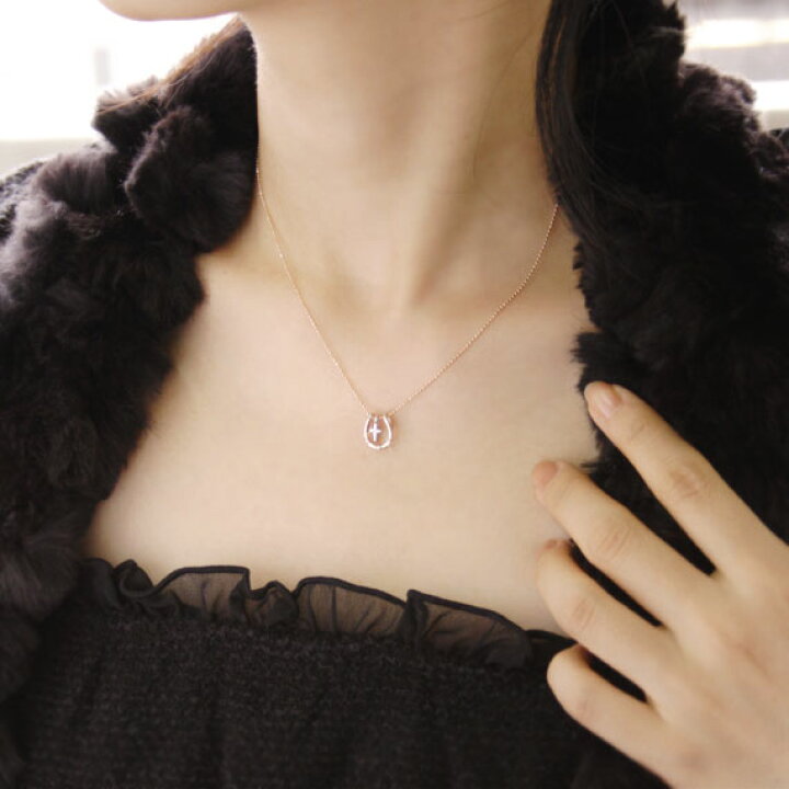 楽天市場】馬蹄モチーフ ネックレス ホースシュー・クロス with ダイヤ  