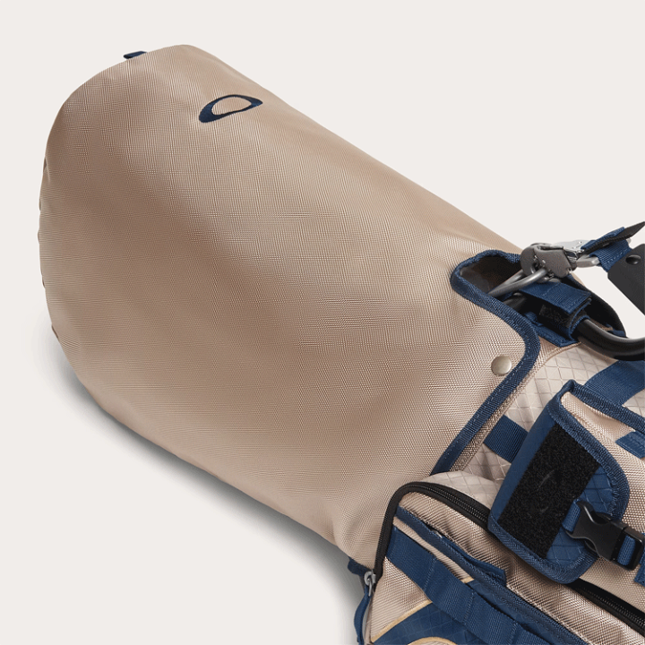 楽天市場】オークリー ゴルフ キャディバッグ ICON GOLF BAG 24