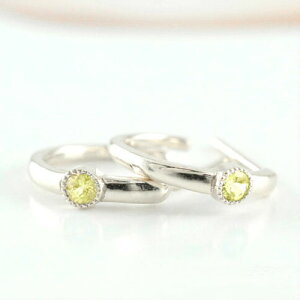 【10%OFFクーポン配布中】 k10 ピアス ぺリドット レディース ゴールド フープピアス ホワイトゴールド 10k 10金 Gフープ フープ スタッドピアス ラウンド 天然石 誕生石