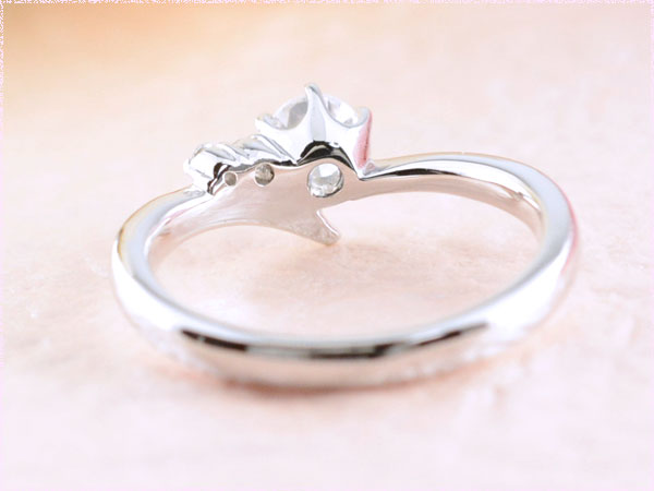 楽天市場】結婚指輪 婚約指輪 鑑定書付 ダイヤモンドリング レディース 