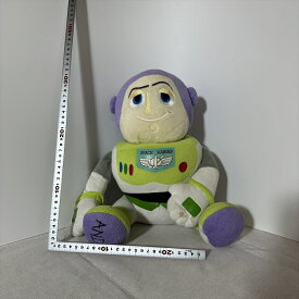 【中古】 【アンディの仲間入り】 【映画の世界を再現】 ディズニー ピクサー トイストーリー バズライトイヤー ぬいぐるみ 高さ約30cm 横幅約33cm 奥行き未計測 重量約395g グリーン パープル ホワイト 中古品 動作確認済み おもちゃ キャラクターグッズ キッズ 男の子
