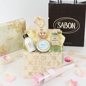 SABON(サボン) 【デリケート・ジャスミン ギフトセット C】 シャワーオイル + ボディスクラブ + シルキーボディミルク + ハートスプーン + ソープフラワーブーケ (ラッピング済)　【季節のソープフラワーブーケ】