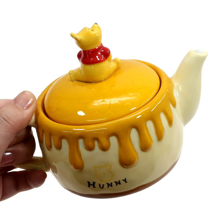 楽天市場 くまのプーさん 磁器製 急須 ティーポット ハチの巣ケーキ ディズニー サンアート 新生活準備 雑貨 プレゼント キャラクターグッズ シネマコレクション キャラクターのシネマコレクション