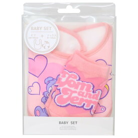 【ポイント10倍 & クーポン！】トムとジェリー ベビー用品 ベビーセット ビブ＆ソックス ハート ワーナーブラザース スモールプラネット プレゼント ギフト スタイ＆赤ちゃん用靴下 キャラクター グッズ メール便可 シネマコレクション