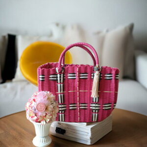 可愛いトピアリーとPPバッグのセット フラワーアレンジメント トピアリー プレゼント PPバッグ ギフト おしゃれ 夏のバッグ ピング リボン タッセル 可愛い 籠バッグ プラスチックバッグ ビ