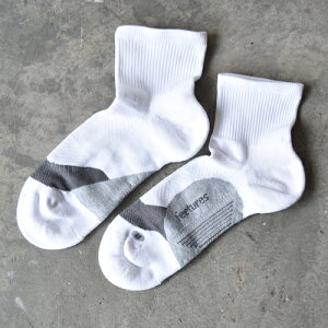 feetures (tB[`[Y) Elite Light Cushion Quarter White