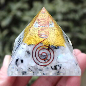 ピラミッド インテリア 65cm クリスタル 砂利 家庭用 樹脂 装飾品 車 デスクトップ