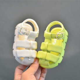 ベビー サンダル 幼児 赤ちゃん ステップ イン シューズ 靴 夏 韓国 レディース メンズ ユニセックス グリーン ベージュ アンチ キック シンプル
