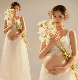 マタニティ フォト おしゃれ ファッション 写真 撮影 スタジオ 白 シンプル 美しい ドレス 大きいお腹 ママ アート フリーサイズ かわいい ホワイト