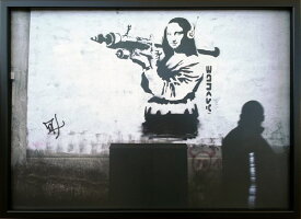 アートパネル バンクシー モナリザ ロケットランチャー Banksy Art Attack IBA-62208 壁掛け アートフレーム 絵画 アートポスター 額 北欧 モダン おしゃれ 玄関 リビング