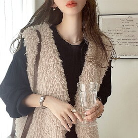 ＼先着順／24H限定★ 3,500円以上で使える399円OFFクーポン 【 クラシカルエルフ classical elf 】 トップス ベスト レディース ボリューム プードル フェィクファー ファー もこもこ ふんわり 柔らか ポケット 大きいサイズ 秋 冬 クラシカルエルフ ce1010139