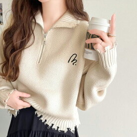 ＼先着順／24H限定★ 3,500円以上で使える399円OFFクーポン 【mily bilet】 トップス ニット レディース ハーフジップ ダメージ 胸刺繍 ワンポイント クラッシュ ダメージニット 短丈 クロップド丈 レイヤードコーデ 大きいサイズ 秋 冬 クラシカルエルフ mi1029069