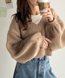 【 10/10限定 3999円以上で使える 500円OFF クーポン 】 【AYAさんコラボ商品】【 クラシカルエルフ classical elf 】ニット レディース かわいい トップス Vネックショート丈 ローゲージ編み 小顔効果 リラックス 大きいサイズ 秋 冬 ce1010523