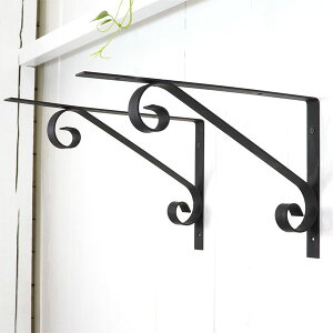TCY ACA I uPbg Iron shelf brackets Vv i` 2Zbg