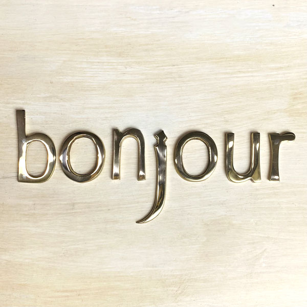 bonjour 真鍮レターゴールド 45mm 小文字 看板 表札 ゴールドカラー アルファベット7文字セット フランス語