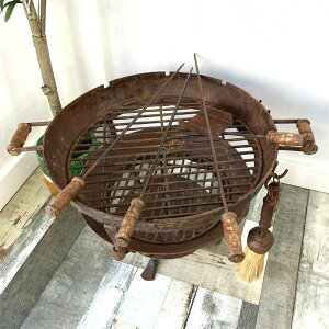 yhLvMAz AeB[N Α Oe[u ACA BBQ t@C[sbg KR147